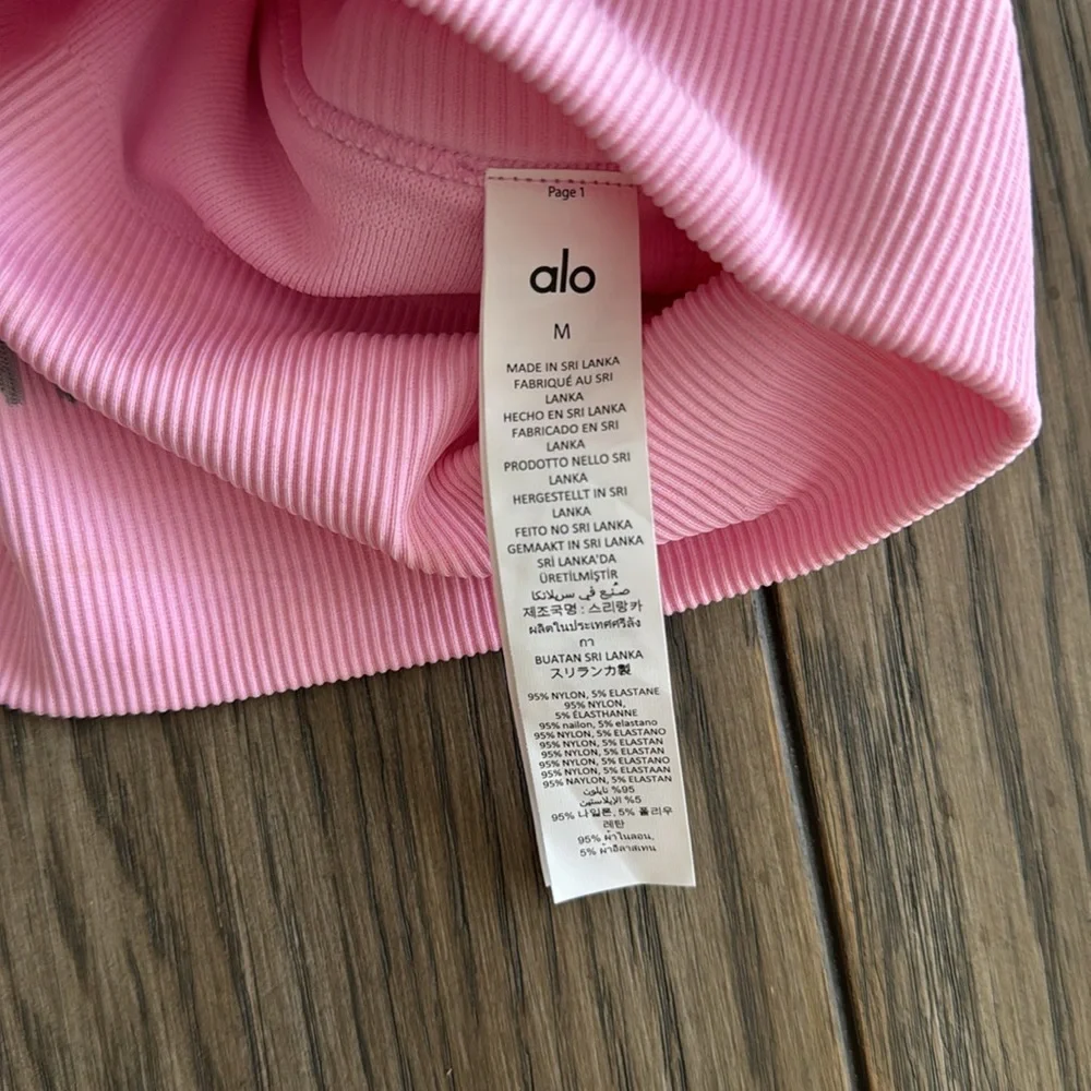 ALO Yoga Bubblegum Pink Ribbed Crop Tank - Picture 6 of 11